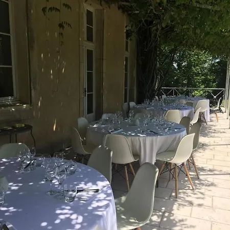فندق مبيت وإفطار Chateau De Fajac La Selve 4*