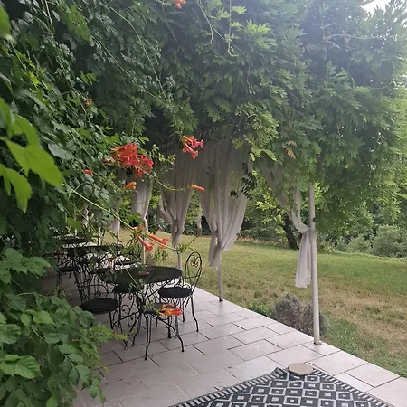 Chateau De Fajac La Selve Bed & Breakfast 4*