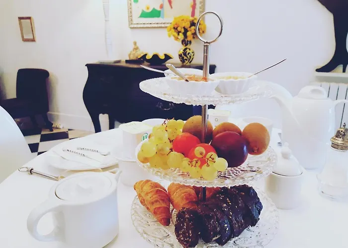 Alojamento de Acomodação e Pequeno-almoço Château De Fajac La Selve Pech-Luna